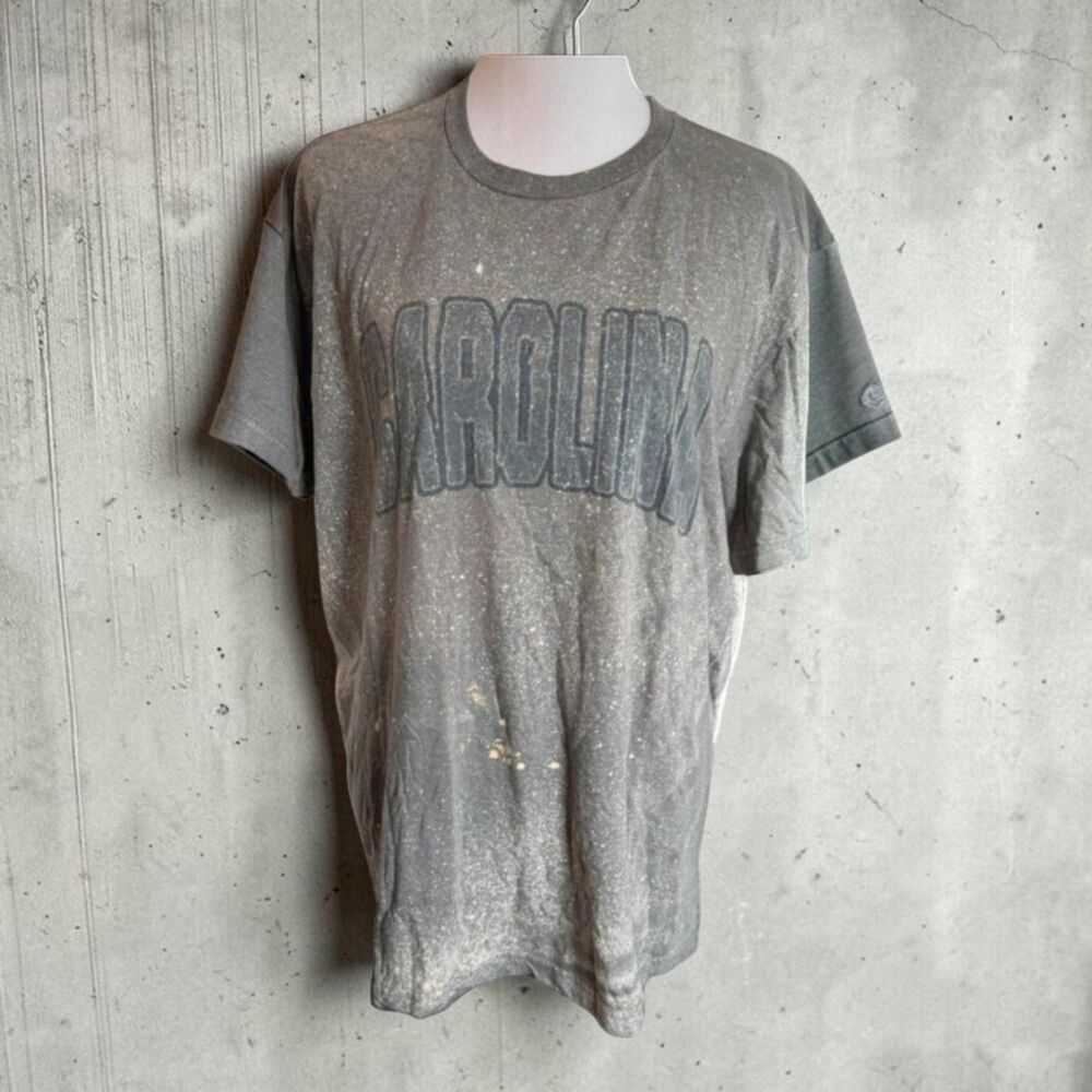 Carolina Bleach Splatter Graphic T-Shirt Men's XL Gray Acid Wash Distressed Tee